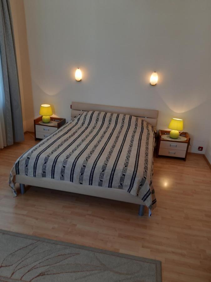 Romeo Family Apartments Tallinn Eksteriør billede