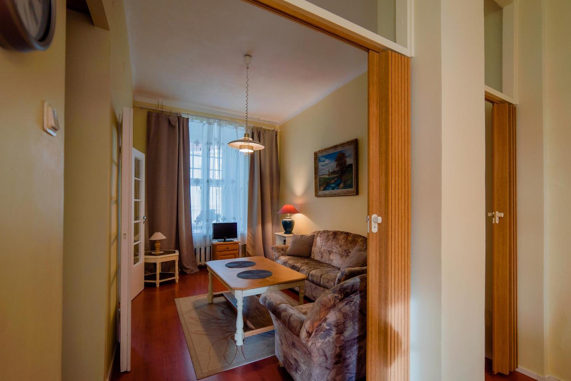 Romeo Family Apartments Tallinn Eksteriør billede