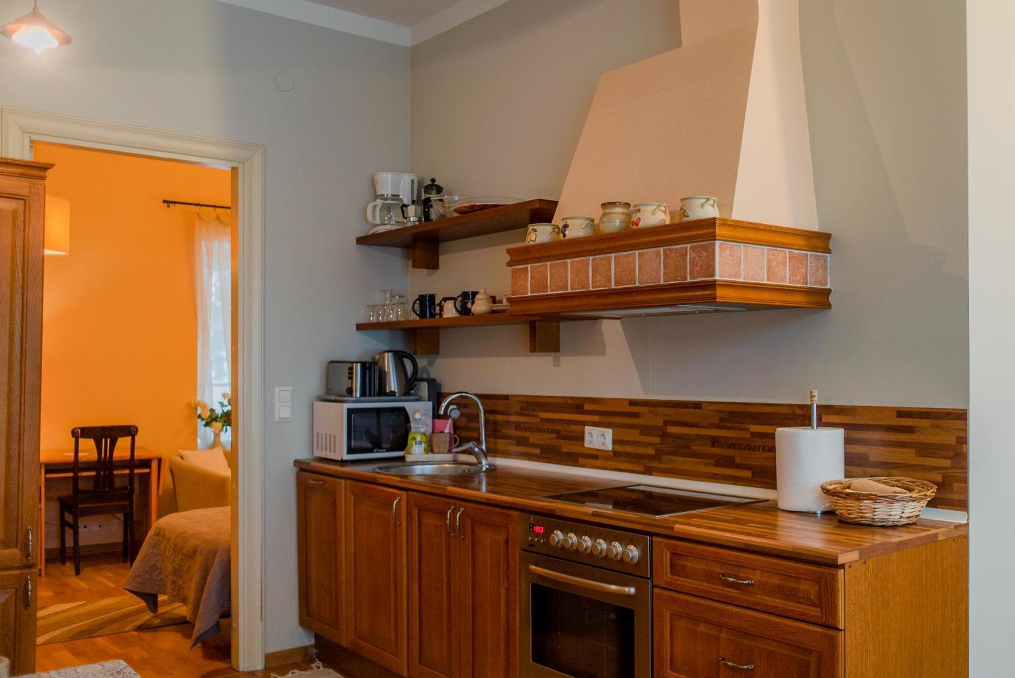 Romeo Family Apartments Tallinn Eksteriør billede